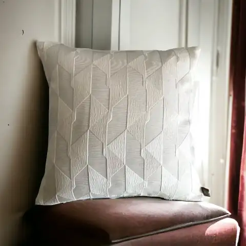 Chalk Facet