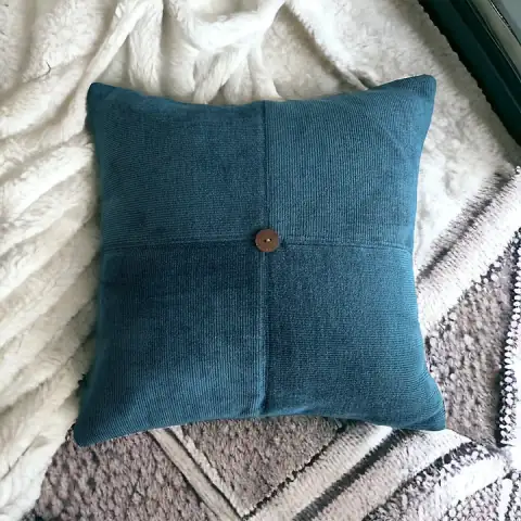 Teal Button