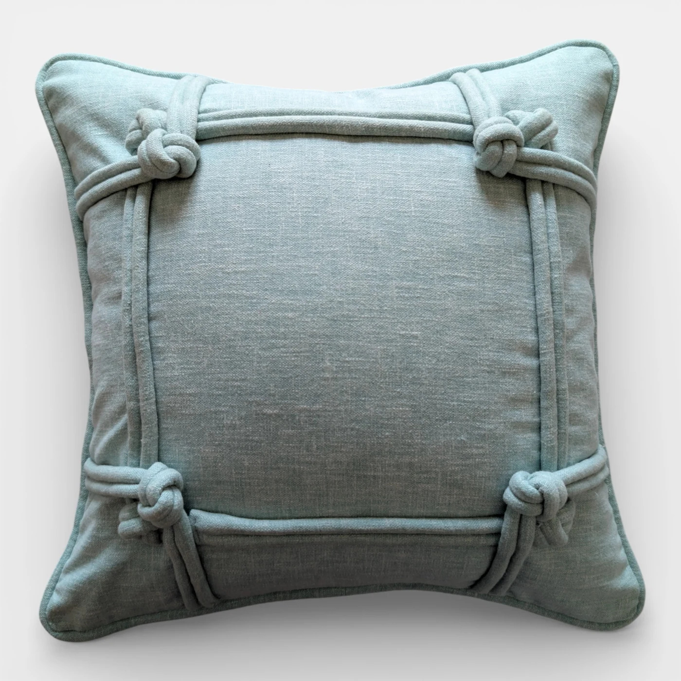 Design 004